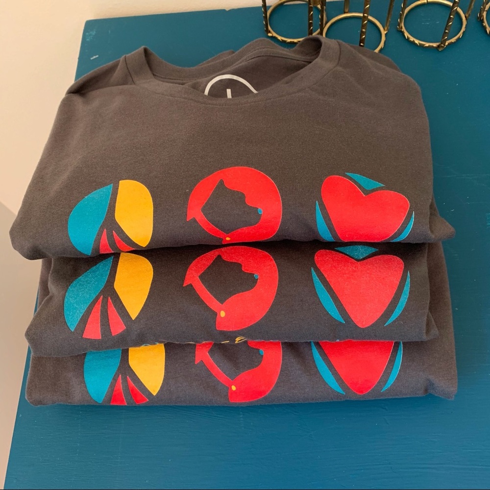 Animal Peace Animal Love T-Shirt - Picture 1 of 5